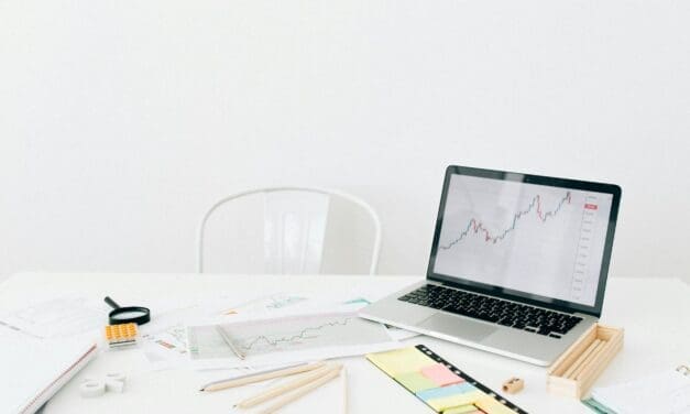 Workflow Trick: Add Slicers and Timelines to Excel PivotTables for Clickable Reports