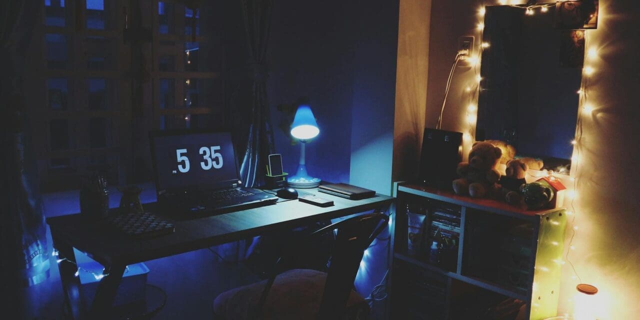 Workflow Trick: Dock PowerToys Command Palette for Spotlight-Like Search on Windows