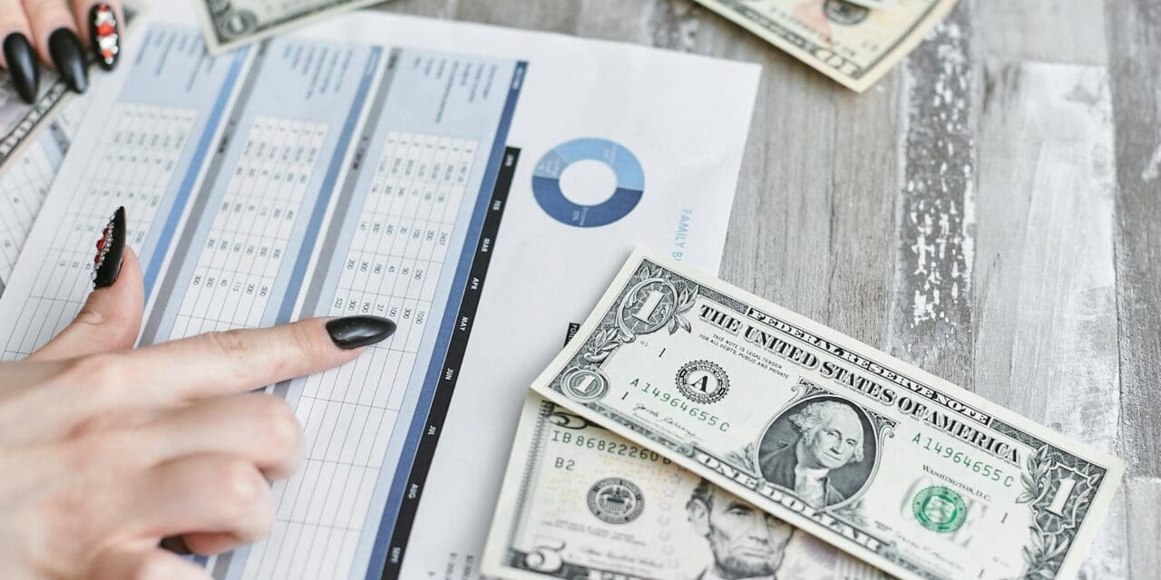 Workflow Trick: Split Bills or Calculate Tips Instantly with Spotlight on Mac and iPhone