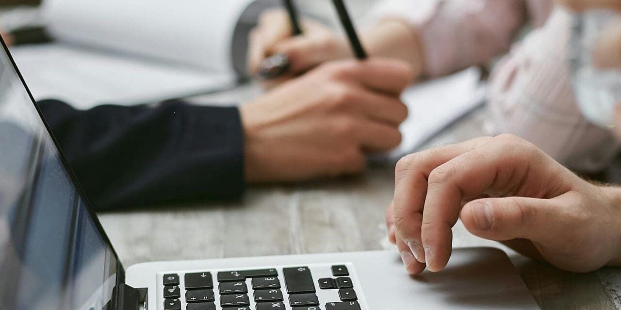 AI Short: Use AI to Rewrite a Rough Slack or Team Chat Update into a Clearer Status Message